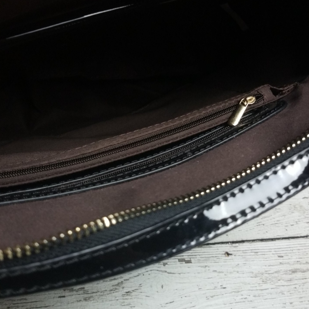 Glossy Magazine Cover Collage Dome Satchel Handbag - Picture 4 of 6